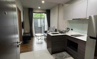 Condo en venta y en alquiler de 1 habitaciones en Watthana, Bangkok