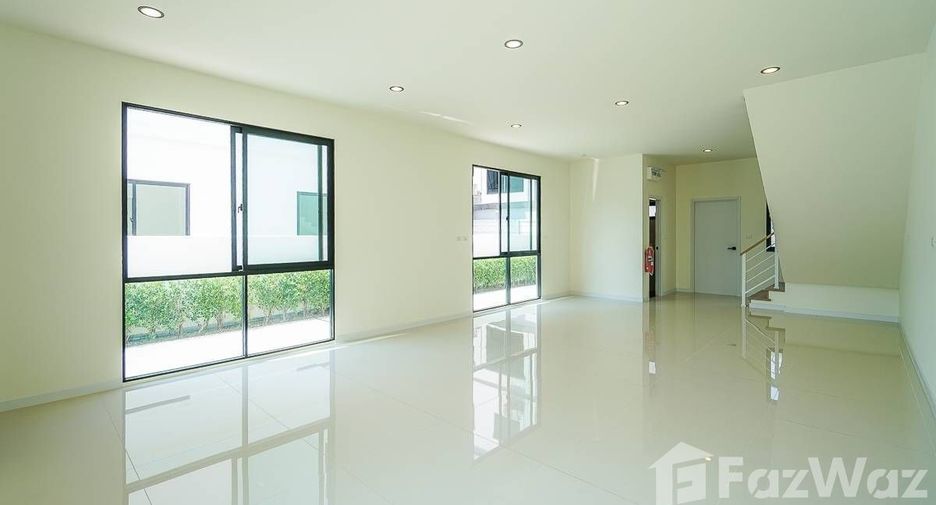 À vendre 2 chambres maison de ville à Bang Khen, Bangkok