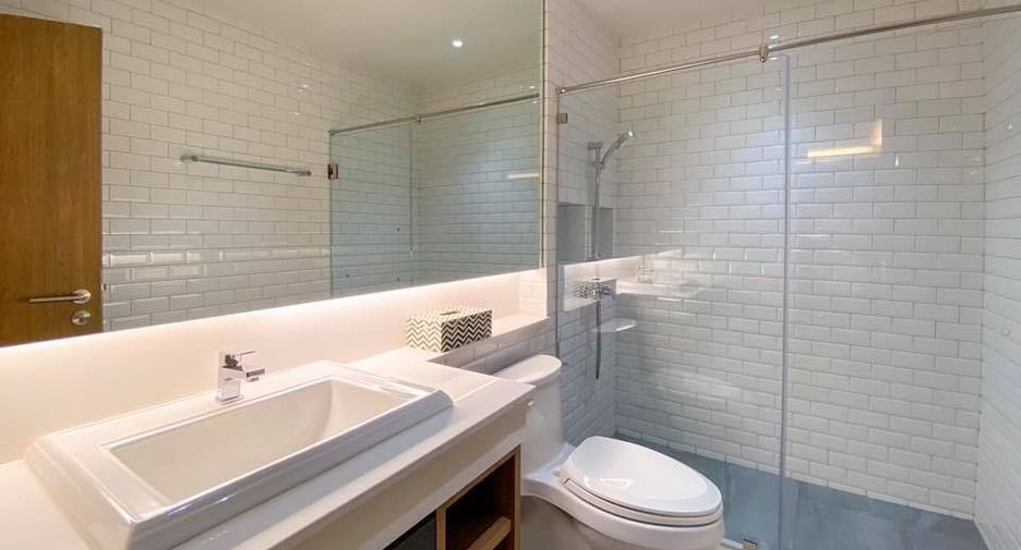 For sale and for rent 3 bedrooms condo in Bang Na, Bangkok