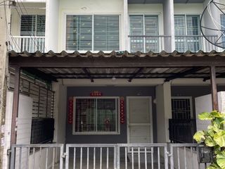 2 Bedroom Townhouse In Si Racha, Chonburi