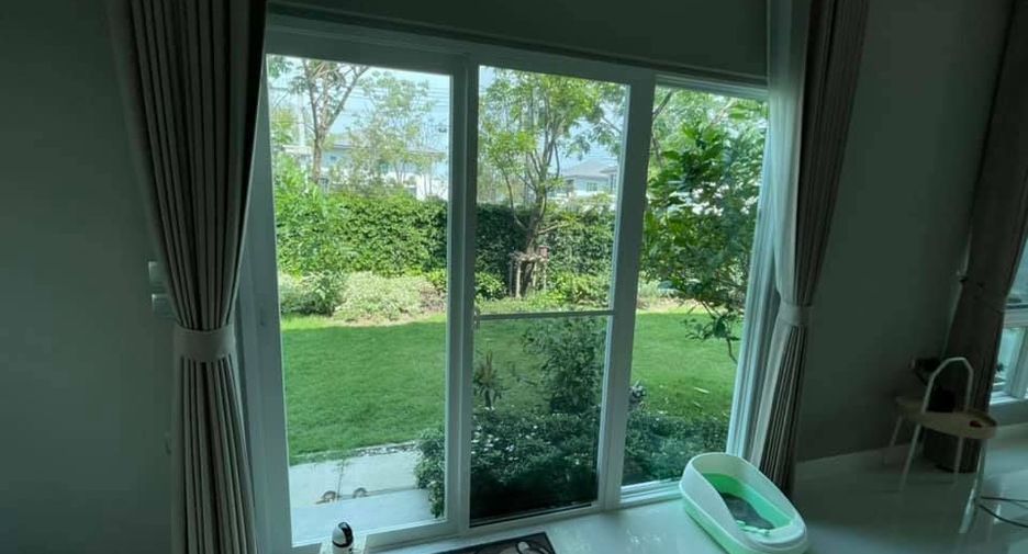 For sale 4 bedrooms house in Bang Phli, Samut Prakan