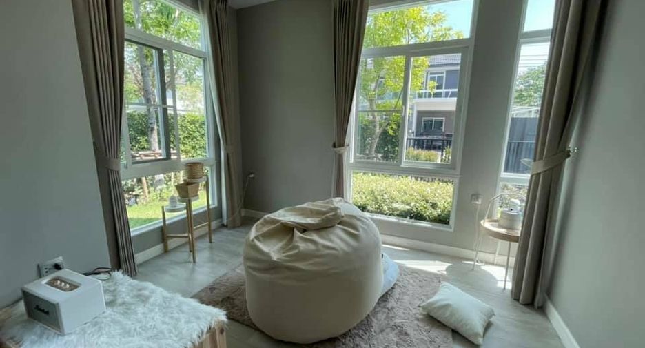 For sale 4 bedrooms house in Bang Phli, Samut Prakan
