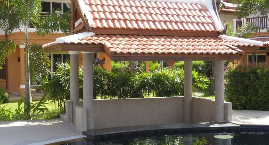For sale 4 bedrooms house in Mueang Phuket, Phuket