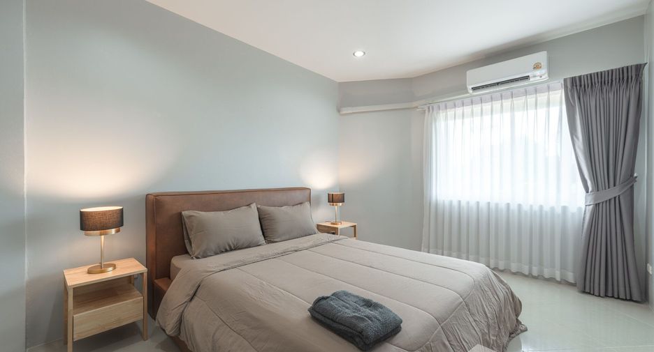 For sale 4 bedrooms house in Mueang Phuket, Phuket