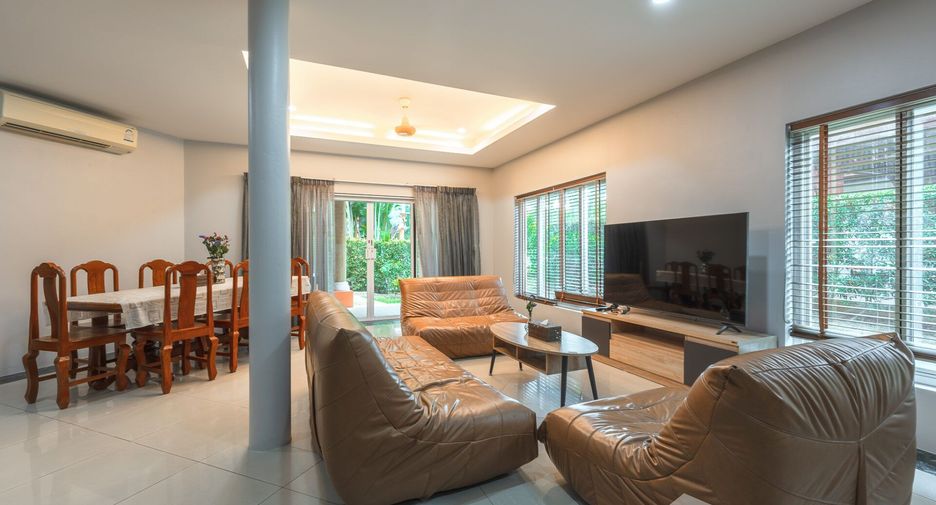 For sale 4 bedrooms house in Mueang Phuket, Phuket