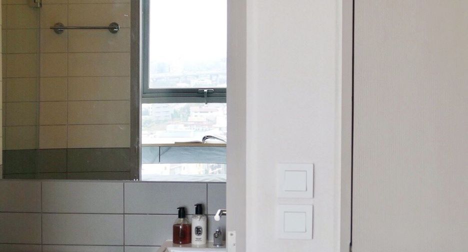 For sale and for rent 2 bedrooms condo in Phra Khanong, Bangkok
