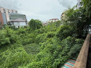 出售 3 卧室 联排别墅 在 Bang Lamung, Chon Buri