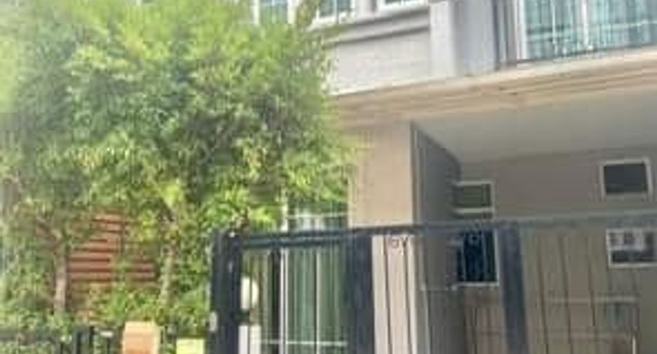 For sale and for rent 3 bedrooms townhouse in Prawet, Bangkok