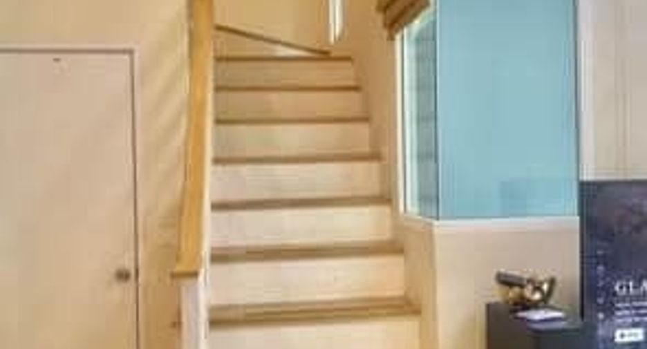 For sale and for rent 3 bedrooms townhouse in Prawet, Bangkok
