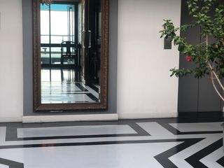 For sale 6 bedrooms condo in Bang Phlat, Bangkok