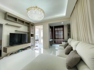 For sale 5 bedrooms house in Nong Khaem, Bangkok