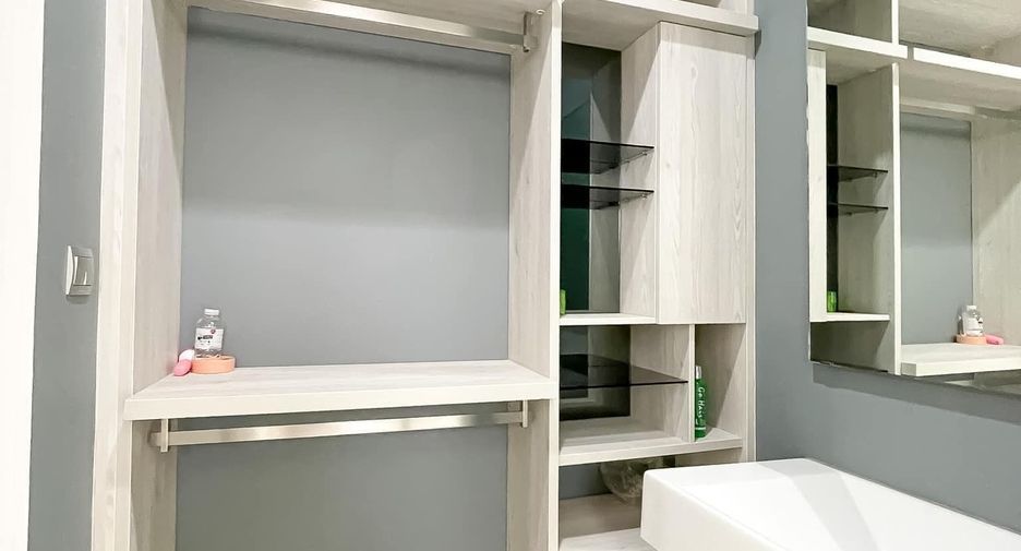 Продажа 5 спальни дом в Нонг Кхаем, Бангкок