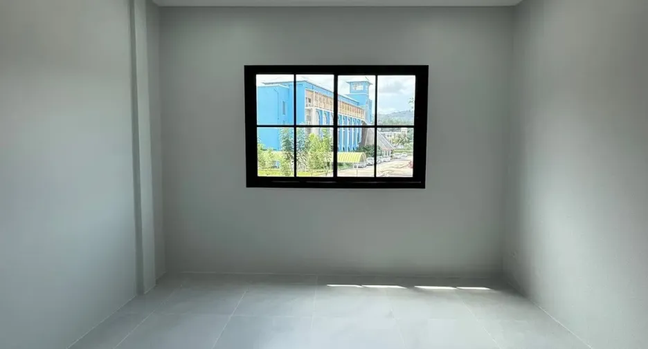 For sale 2 bedrooms townhouse in Mueang Phuket, Phuket