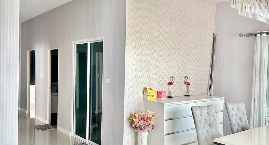For sale 3 bedrooms house in Bang Lamung, Chonburi