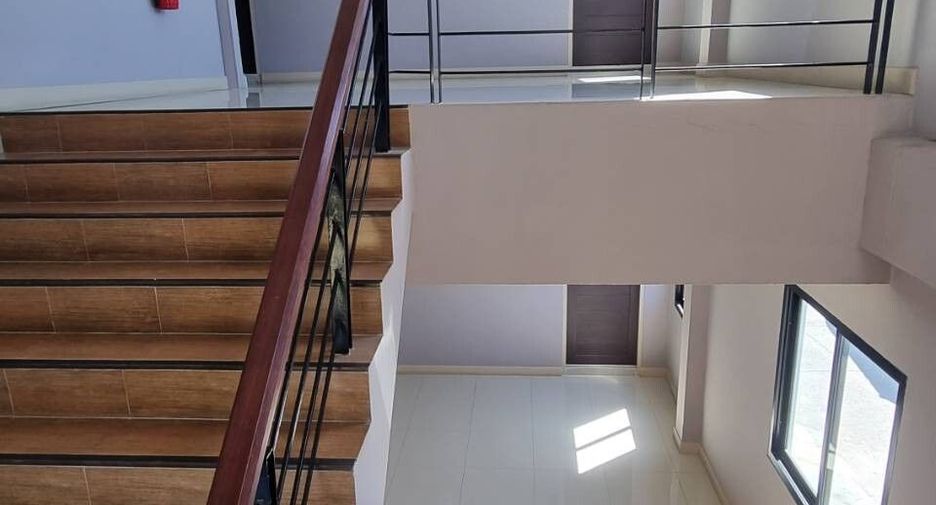 For sale 32 bedrooms apartment in Ban Chang, Rayong