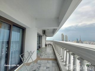 For sale 3 bedrooms condo in Bang Rak, Bangkok