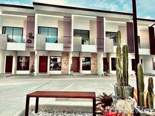 For sale 2 bedrooms townhouse in Kathu, Phuket
