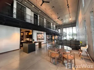出售 5 卧室 公寓 在 Yan Nawa, 曼谷