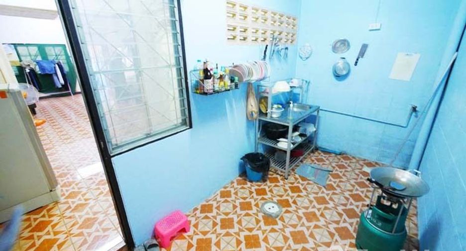 For sale 2 bedrooms townhouse in Khlong Sam Wa, Bangkok