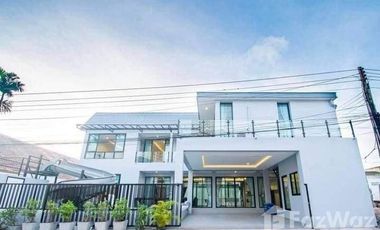 For rent 6 bedrooms villa in Jomtien, Pattaya