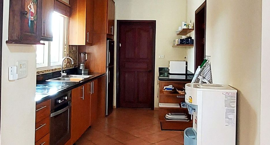 For sale 4 bedrooms villa in Klaeng, Rayong