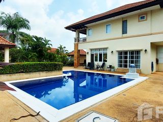 For sale 4 ベッドルーム villa in Klaeng, Rayong