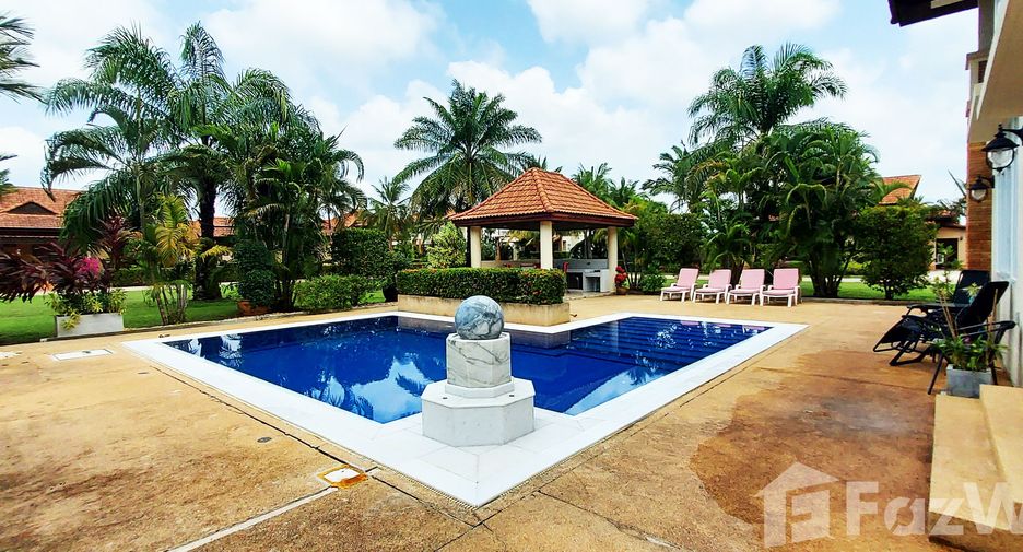 For sale 4 bedrooms villa in Klaeng, Rayong