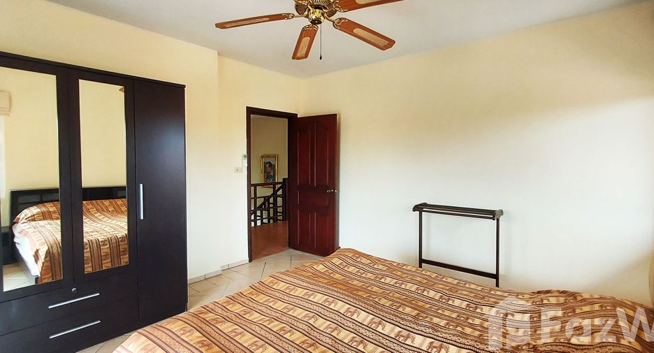 For sale 4 bedrooms villa in Klaeng, Rayong