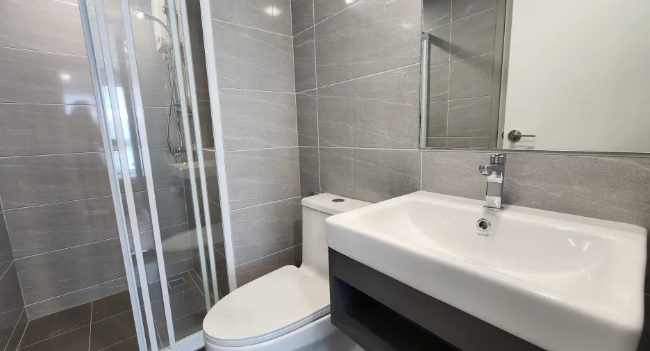 For rent 1 bed condo in Mueang Rayong, Rayong