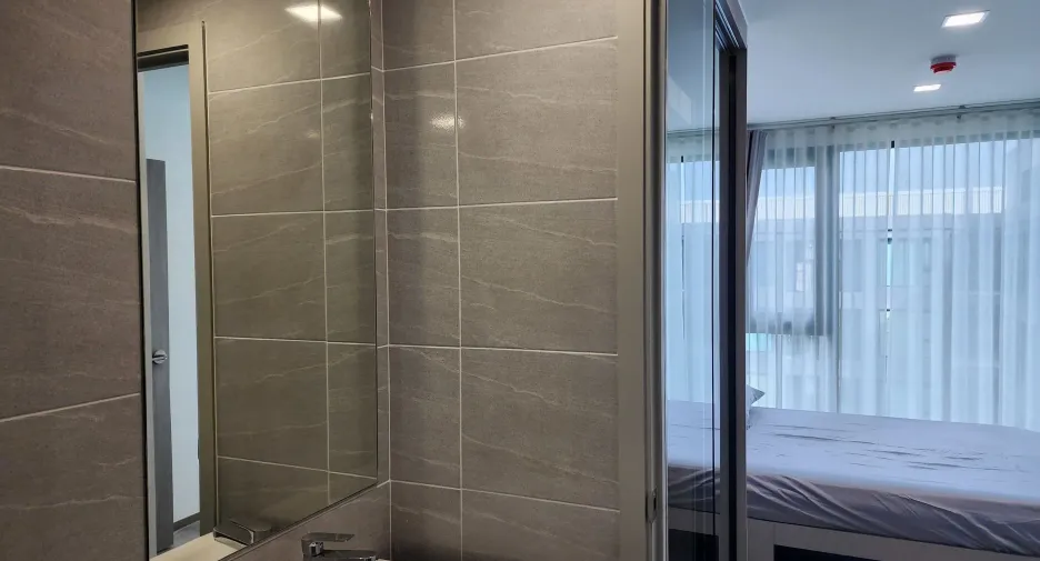 For rent 1 bed condo in Mueang Rayong, Rayong