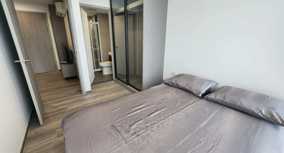 For rent 1 bed condo in Mueang Rayong, Rayong