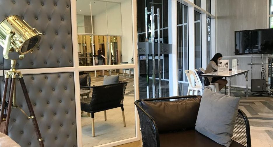 For sale 1 bed condo in Mueang Samut Prakan, Samut Prakan