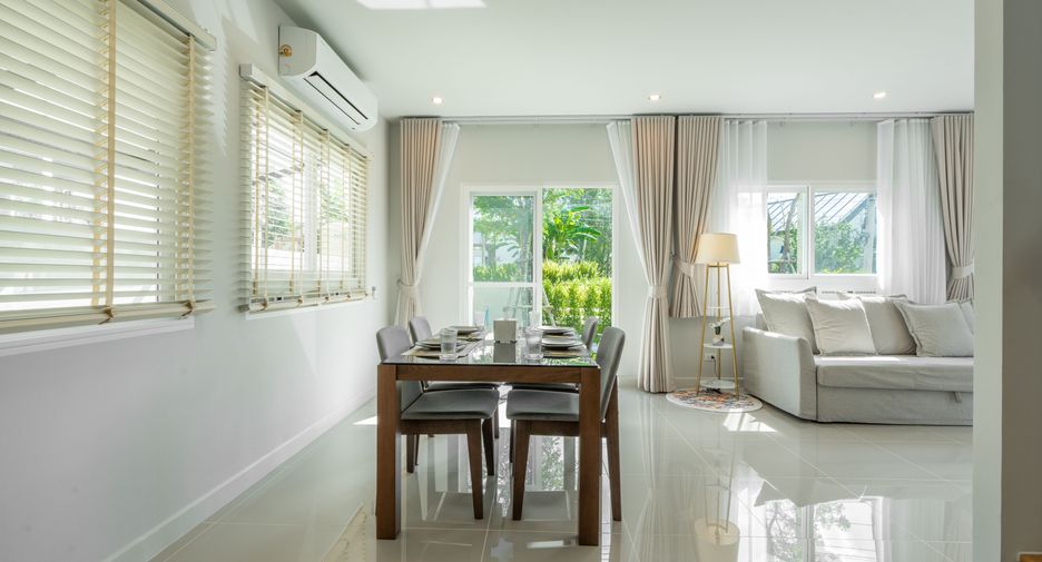 For sale and for rent 4 bedrooms house in Thalang, Phuket