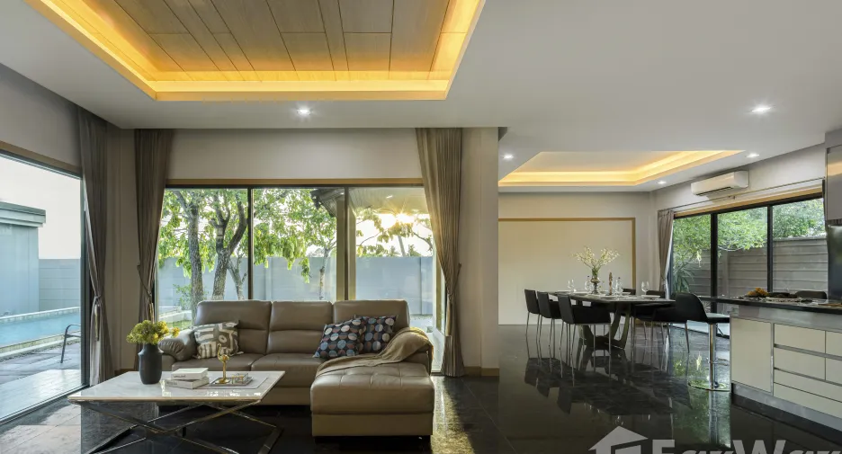 À louer 3 chambres villa à Huay Yai, Pattaya