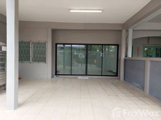 出售 5 卧室 联排别墅 在 Lak Si, 曼谷