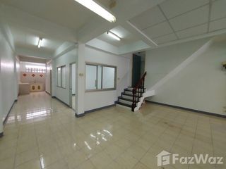 出售 5 卧室 联排别墅 在 Lak Si, 曼谷