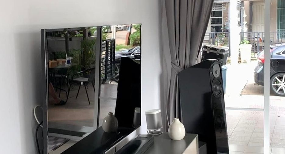 Reihenhaus zum Kauf mit 3 Zimmer in Lak Si, Bangkok