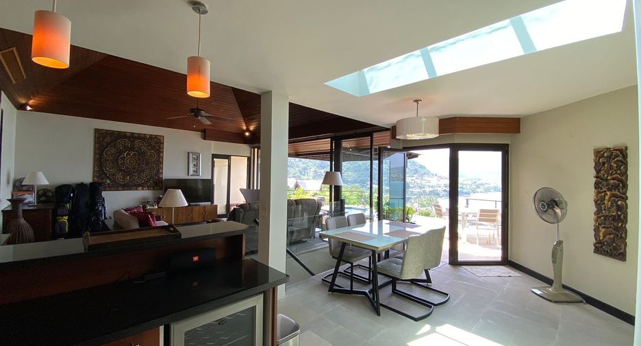 For sale 3 bedrooms villa in Kathu, Phuket