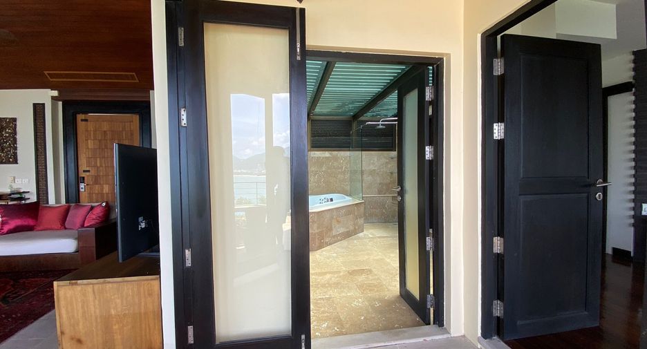 For sale 3 bedrooms villa in Kathu, Phuket