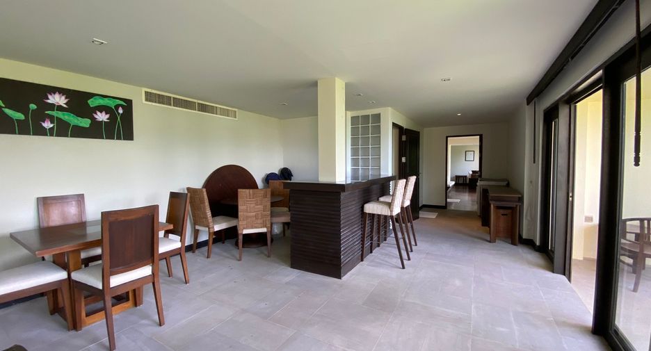 For sale 3 bedrooms villa in Kathu, Phuket