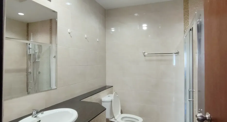 出租 2 卧室 公寓 在 Sattahip, Chon Buri
