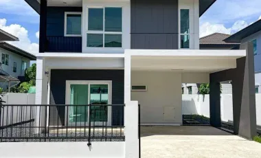 À louer 3 chambres maison à Mueang Phuket, Phuket