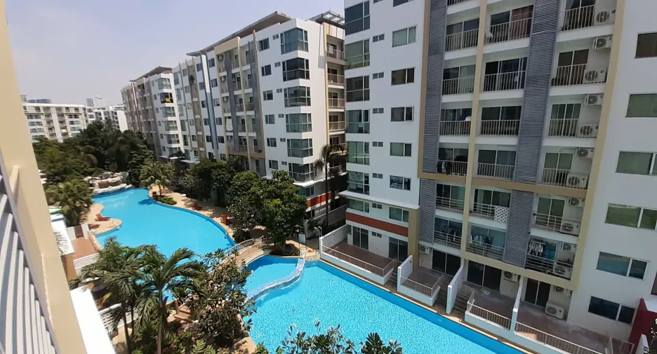 For sale 1 bed condo in Phasi Charoen, Bangkok