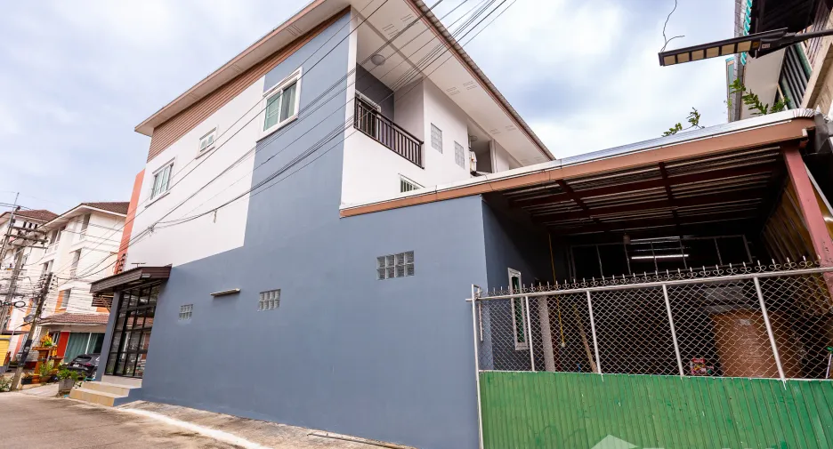 Продажа 2 спальни торговое помещение в Mueang Chiang Rai, Чианг Рай