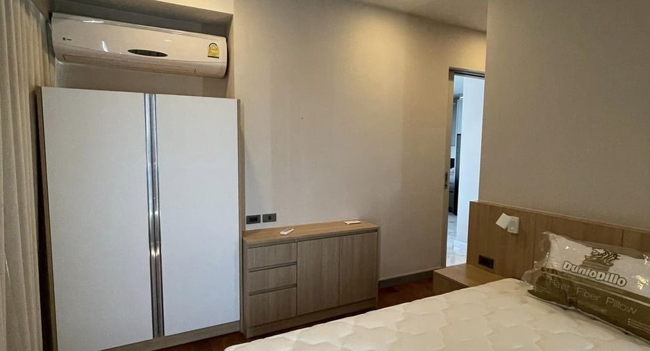 For sale and for rent 2 bedrooms condo in Bang Rak, Bangkok