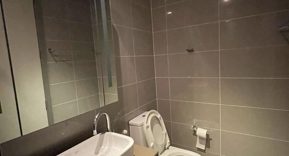 For sale and for rent 2 bedrooms condo in Bang Rak, Bangkok