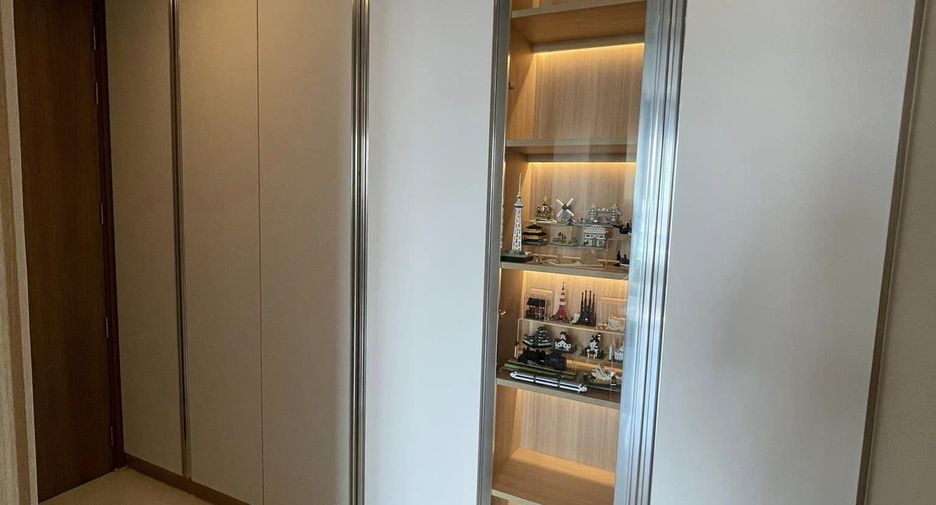 For sale and for rent 2 bedrooms condo in Bang Rak, Bangkok