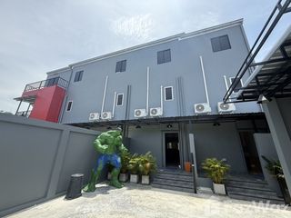 Casa adosada en venta de 12 habitaciones en Bang Lamung, Chonburi