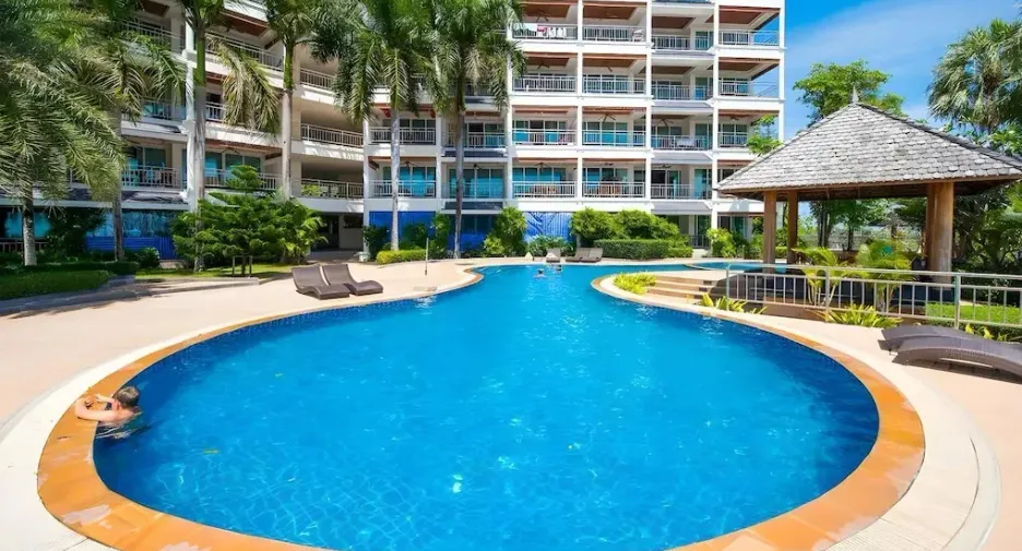 For sale 2 bedrooms condo in Mueang Phuket, Phuket