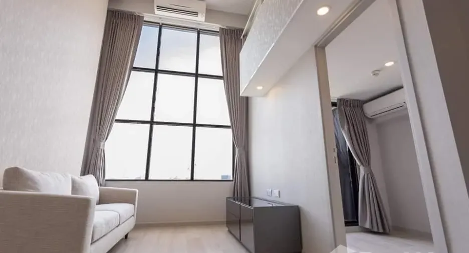 Condo en venta y en alquiler de 1 habitaciones en Sathon, Bangkok